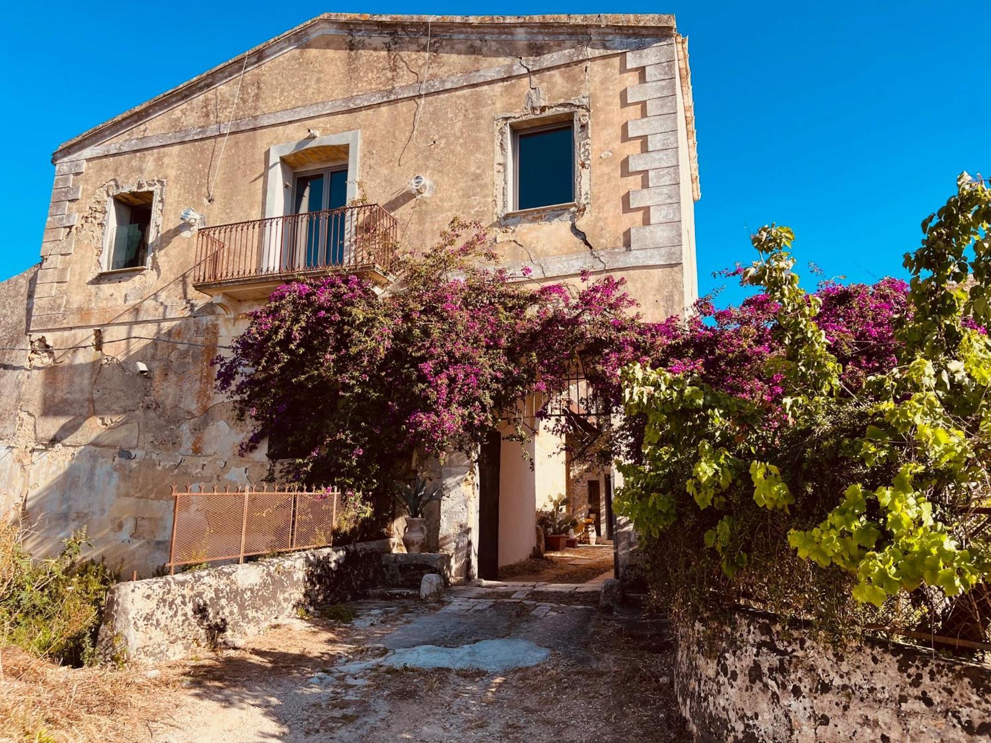 Baglio Colonna - Nature Noble Boutique Partinico Exterior photo